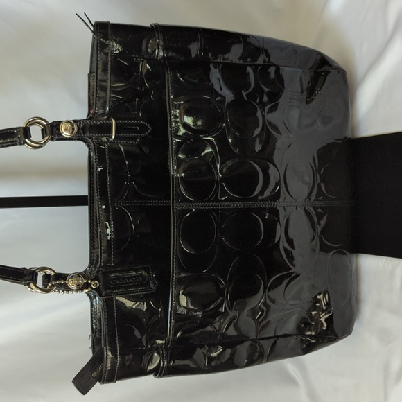 Patent Leather Matching Coach Tote and Wallet Set - Picture 2 of 16